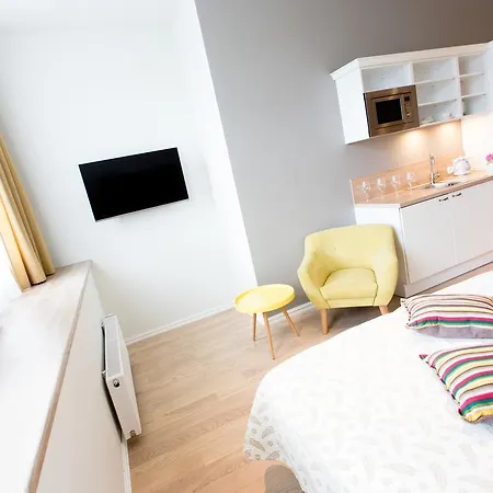Apple Apartman *