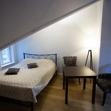 Apple Apartman *